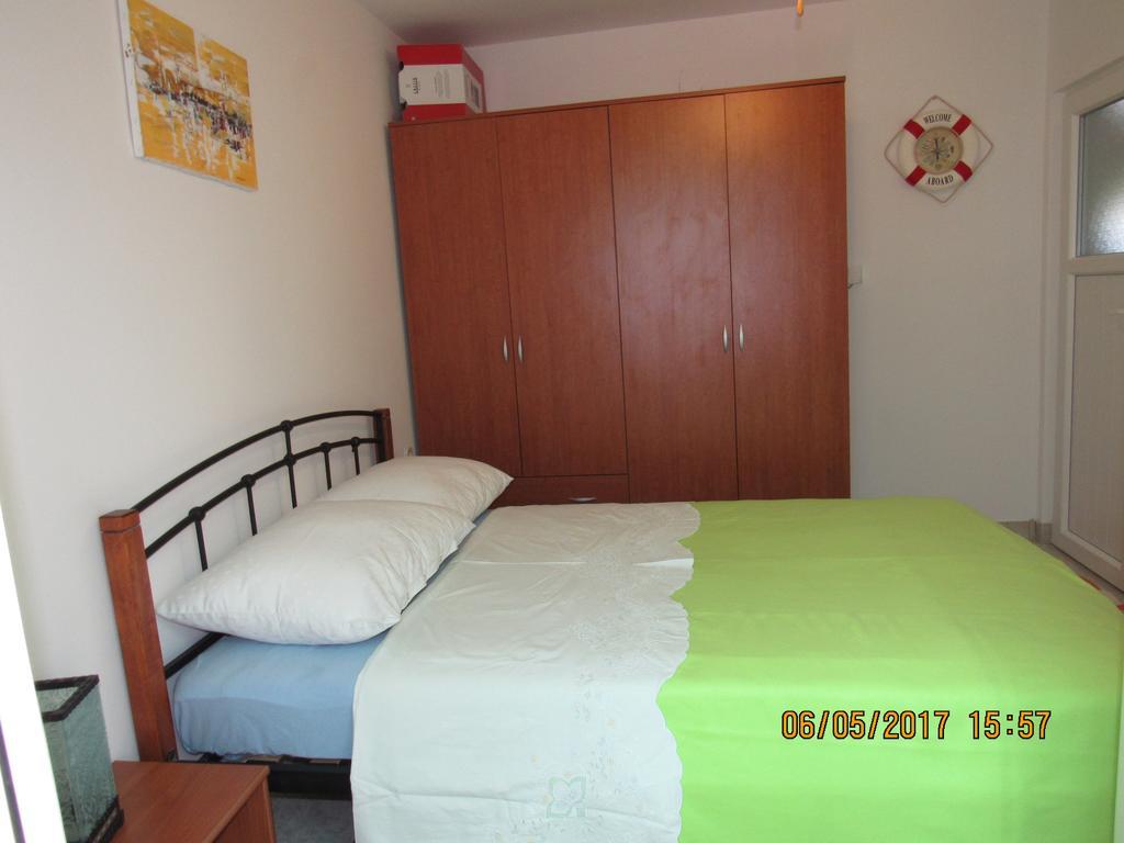 Guest House Vanessa Supetar Kültér fotó