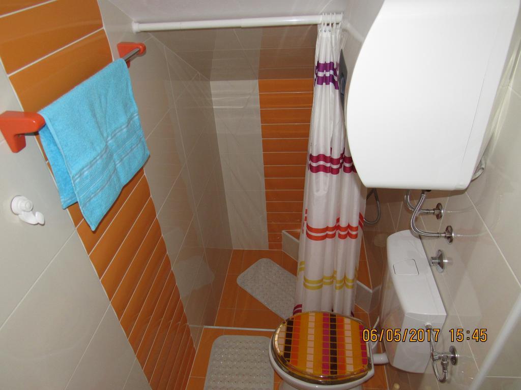 Guest House Vanessa Supetar Kültér fotó